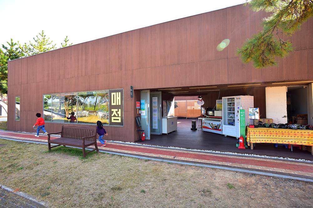 오시아노 오토캠핑리조트