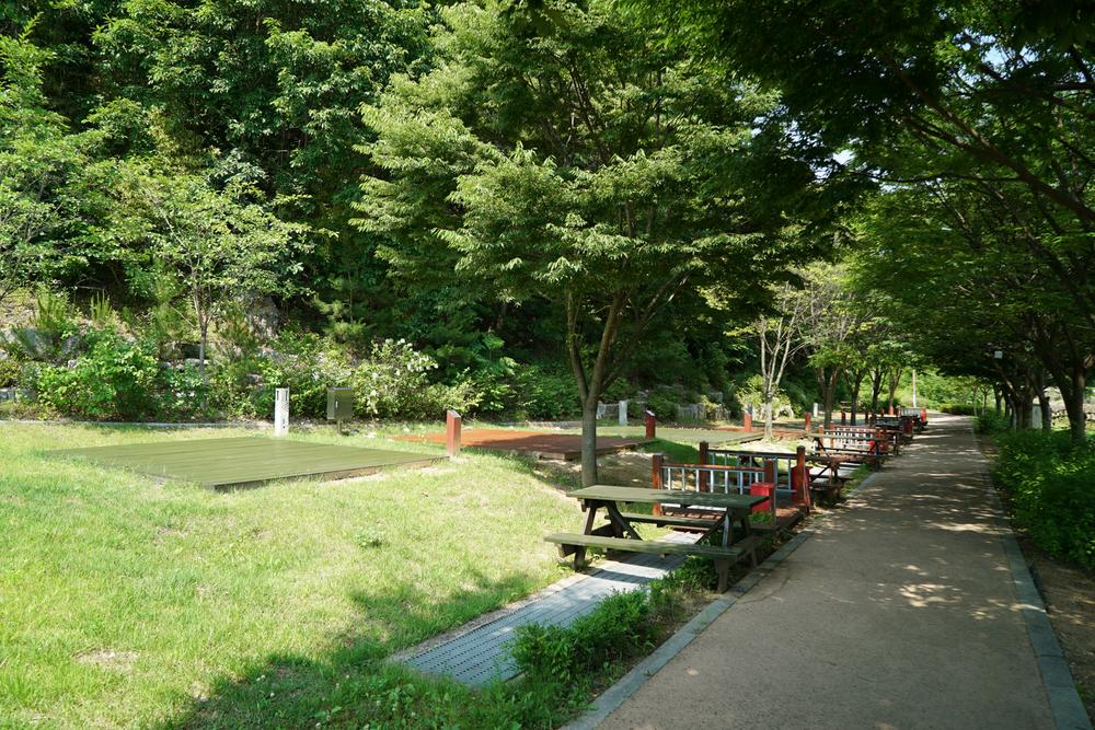 증산수도계곡캠핑장