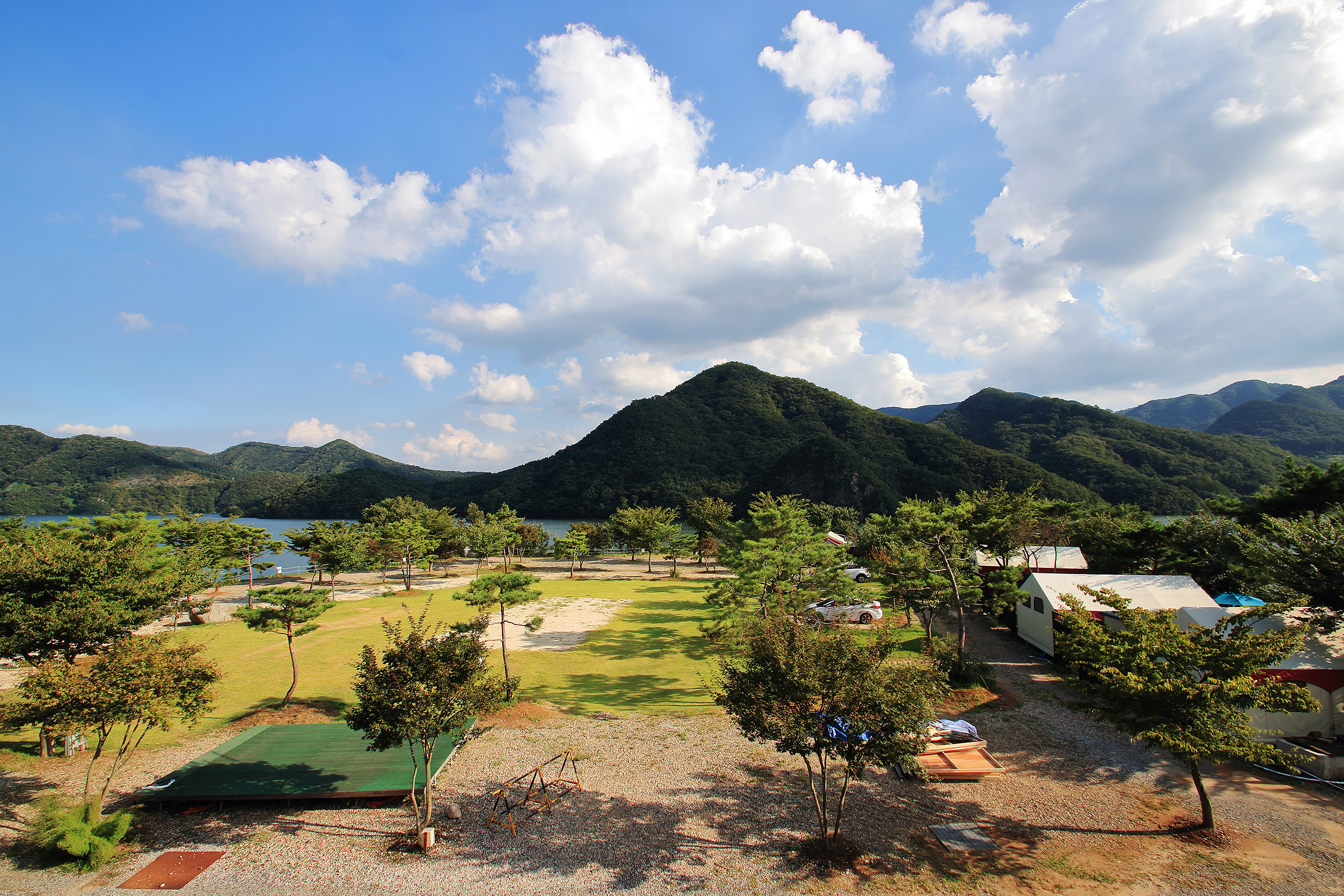충주호캠핑월드