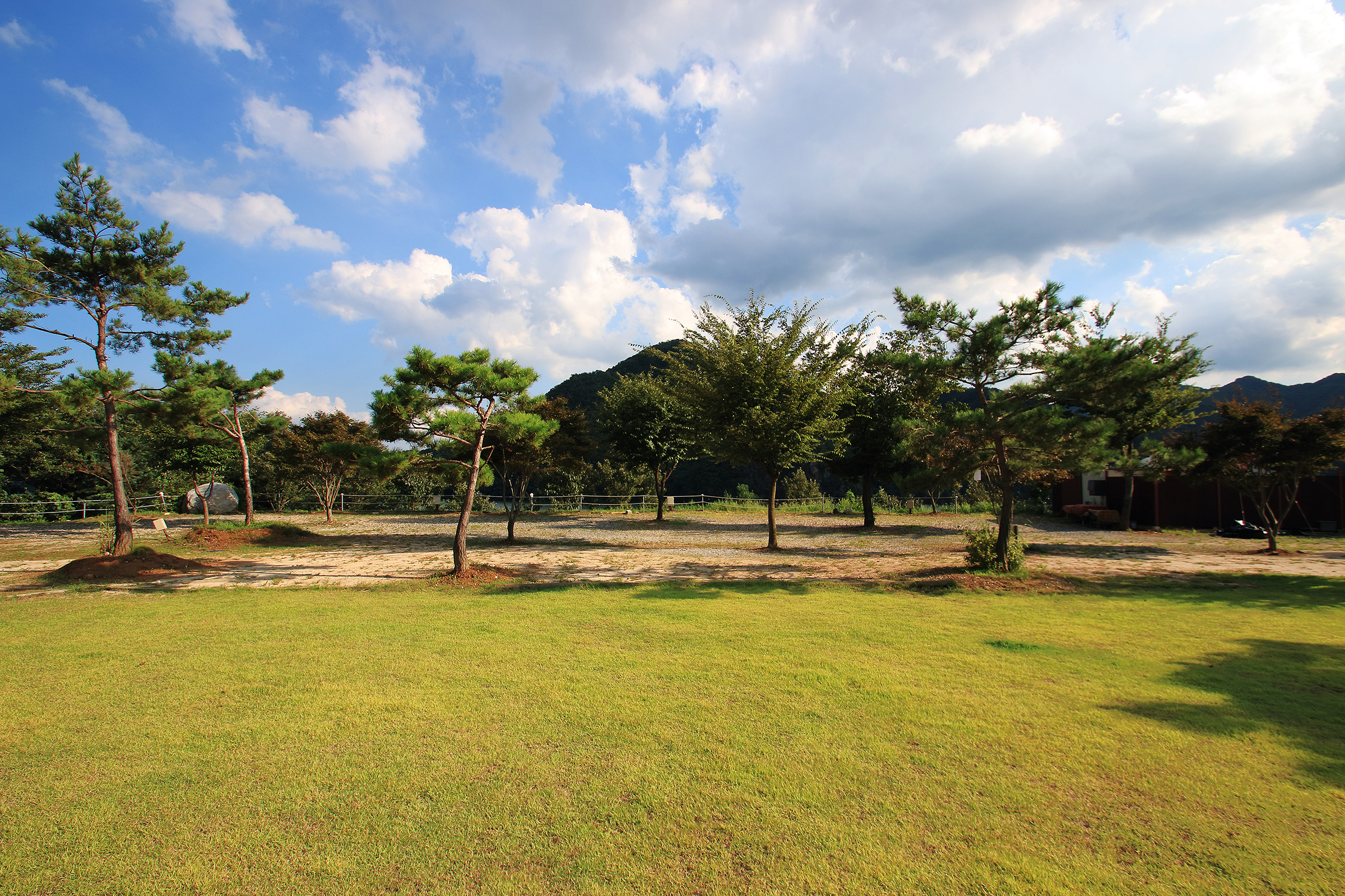 충주호캠핑월드