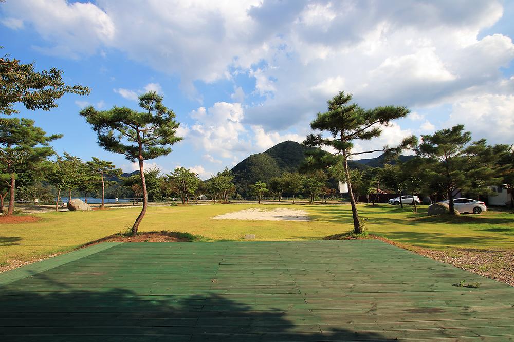 충주호캠핑월드