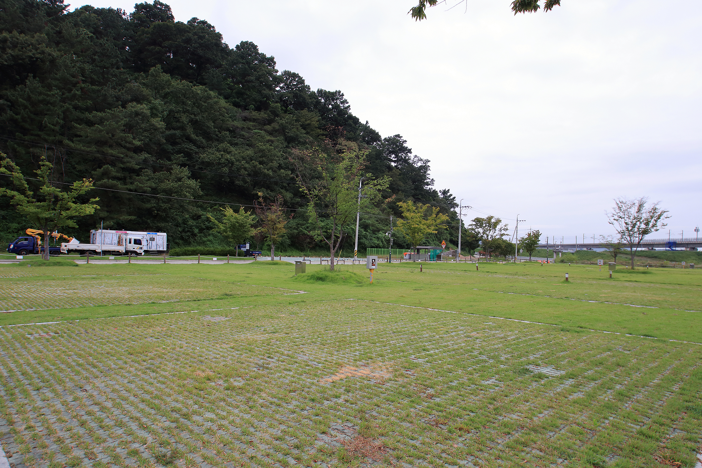 칠곡보 오토캠핑장