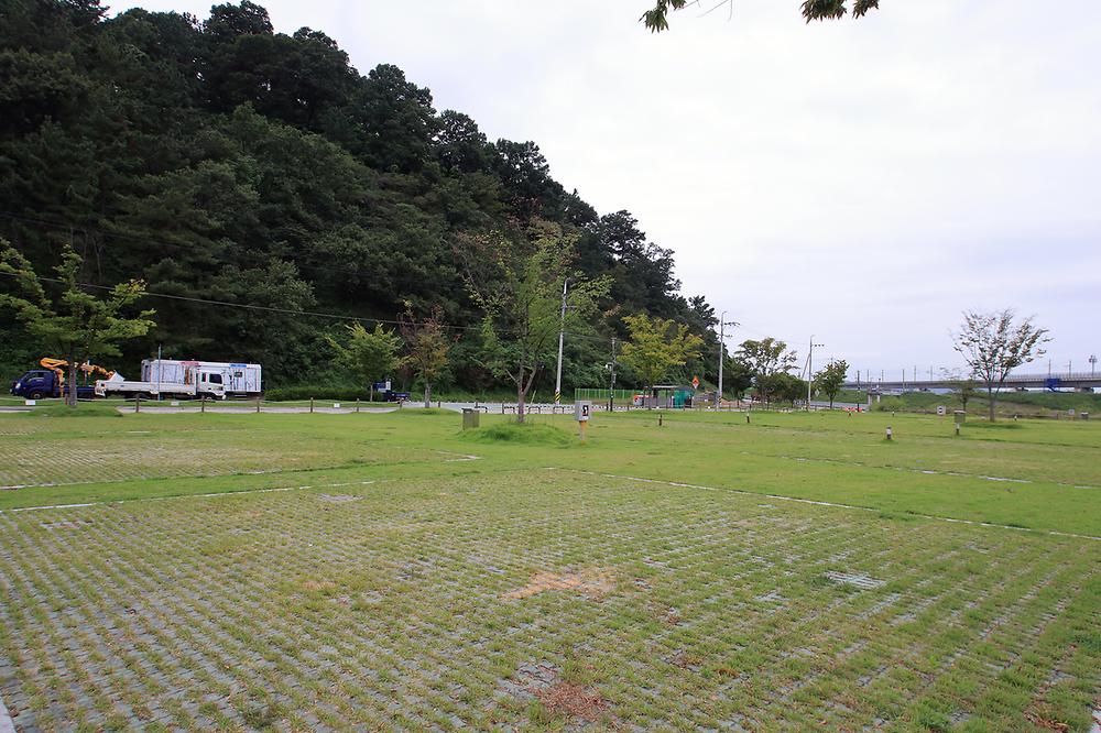 칠곡보 오토캠핑장