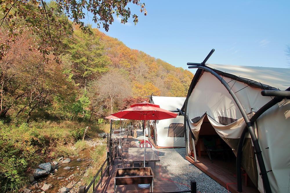 석산계곡 코코비발디 글램핑  카라반 오토캠핑장