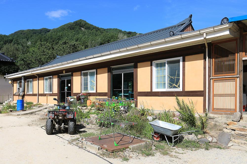 패밀리오토캠핑장(한국전통문화체험학교)