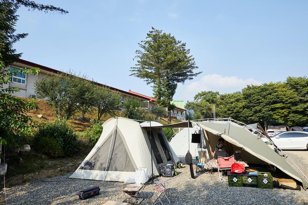 학교안 풍경캠핑장