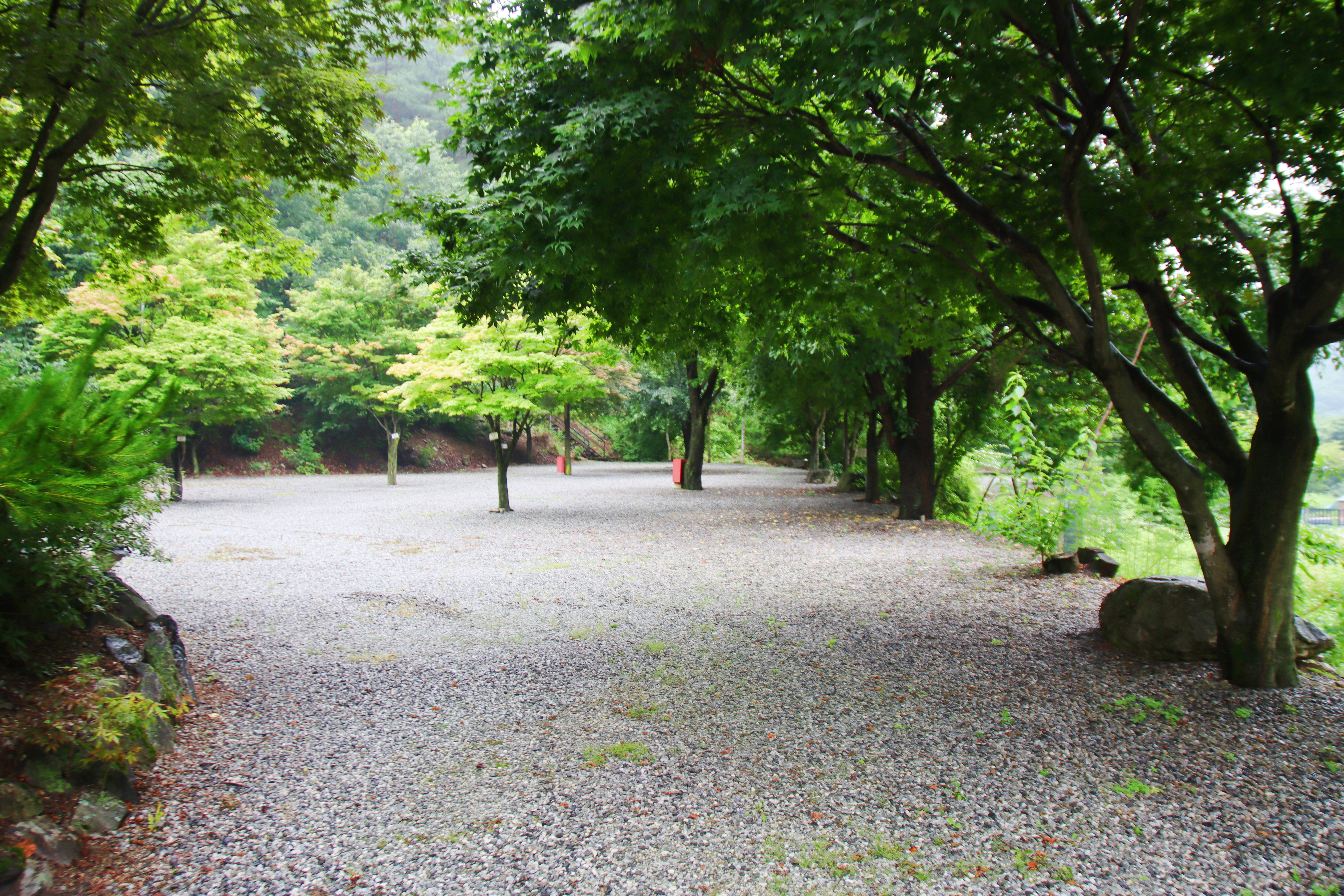 행복한나드리캠핑장