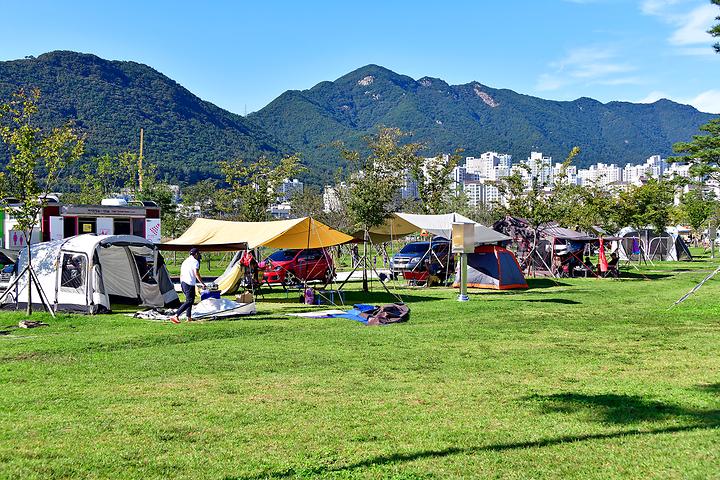 황산문화체육공원 국민여가캠핑장