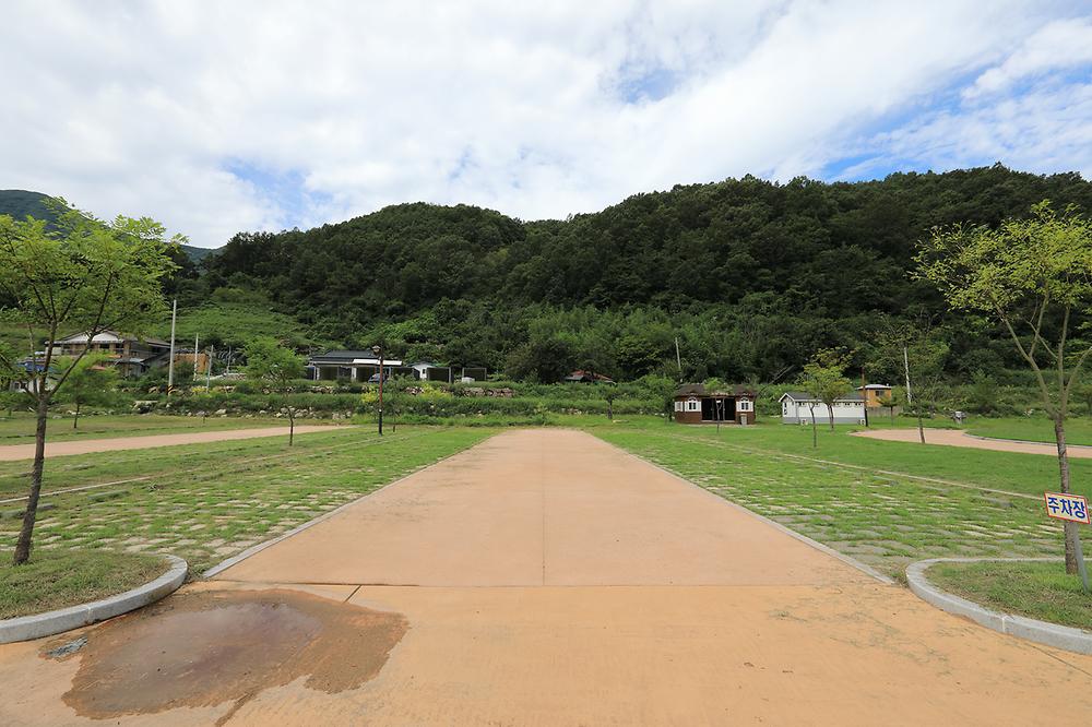 금수문화공원 야영장