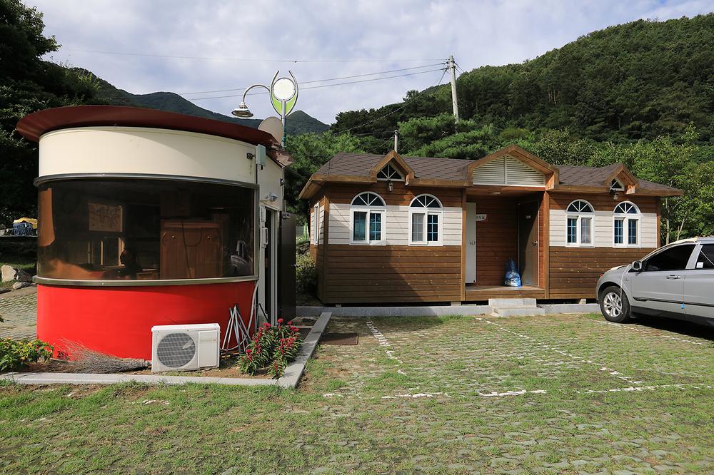 금수문화공원 야영장
