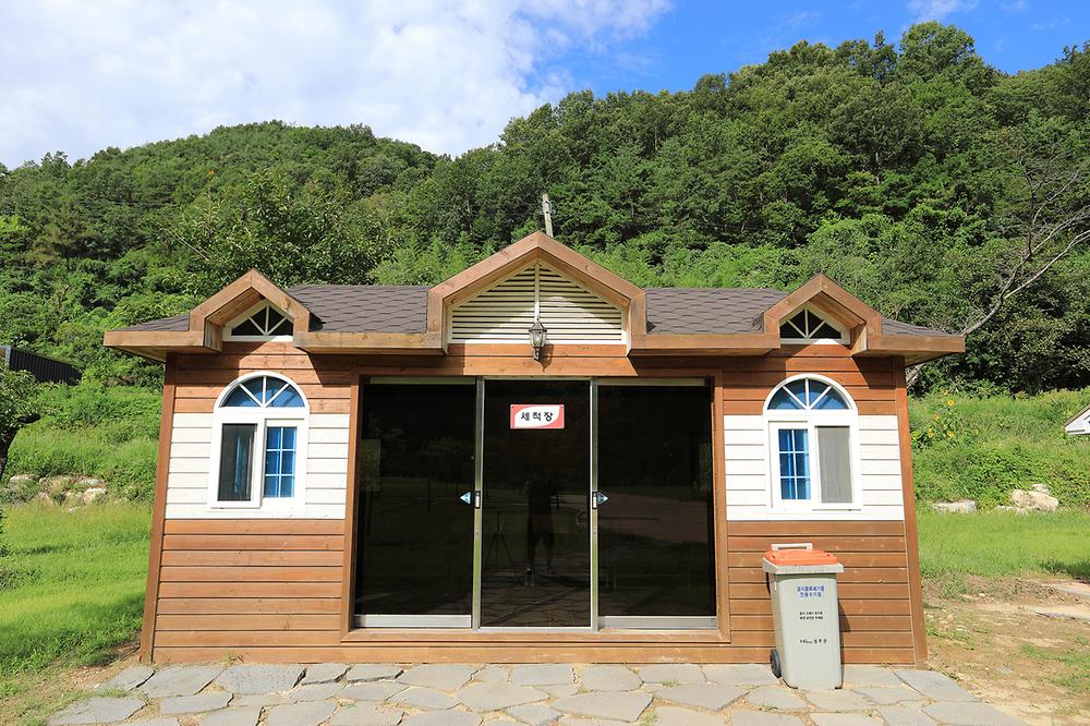 금수문화공원 야영장