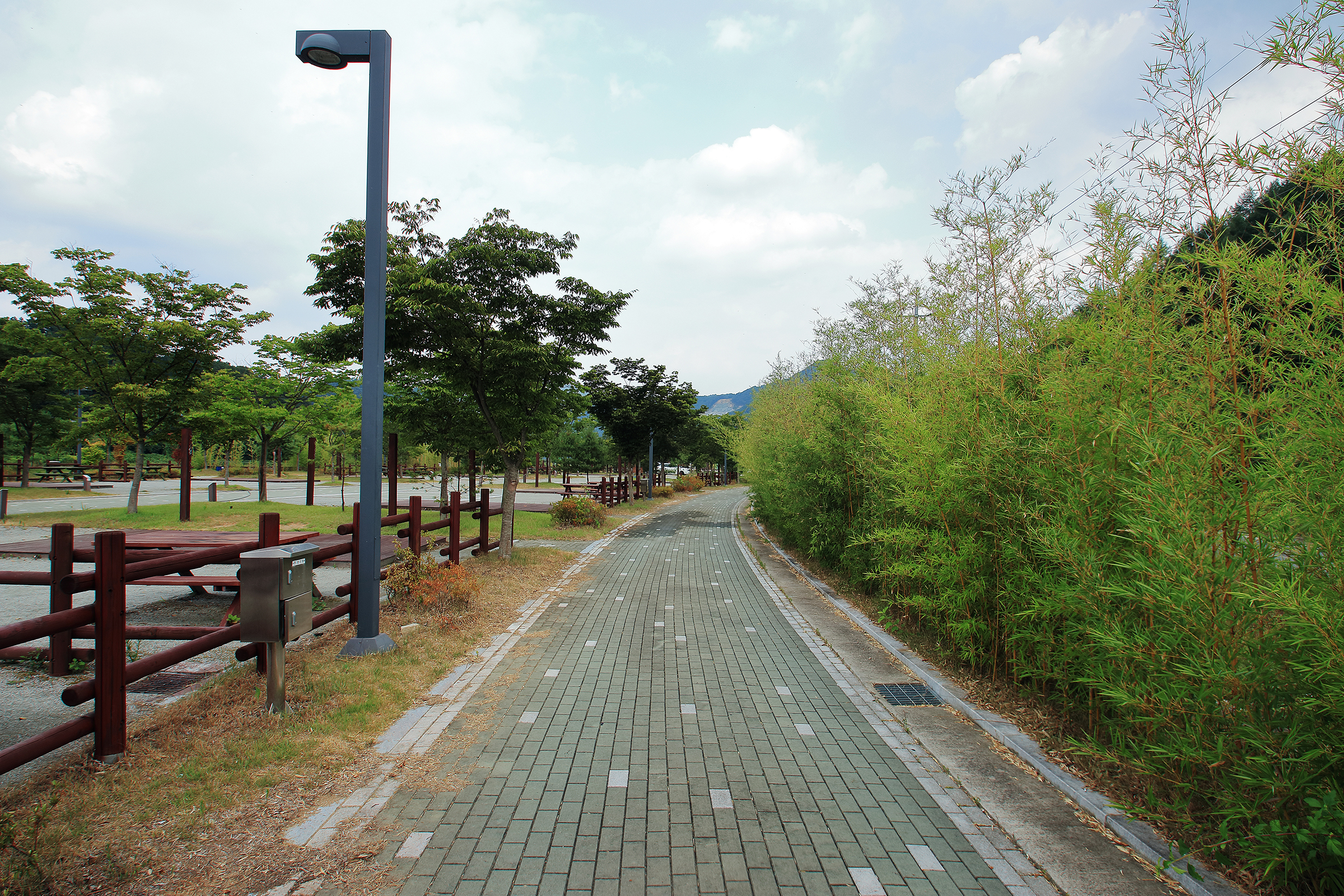 김천부항댐 산내들 오토캠핑장