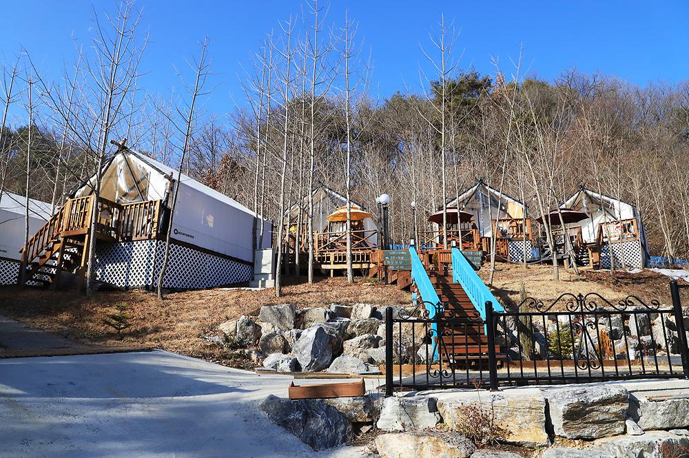 YELLOW HILL(옐로우힐)