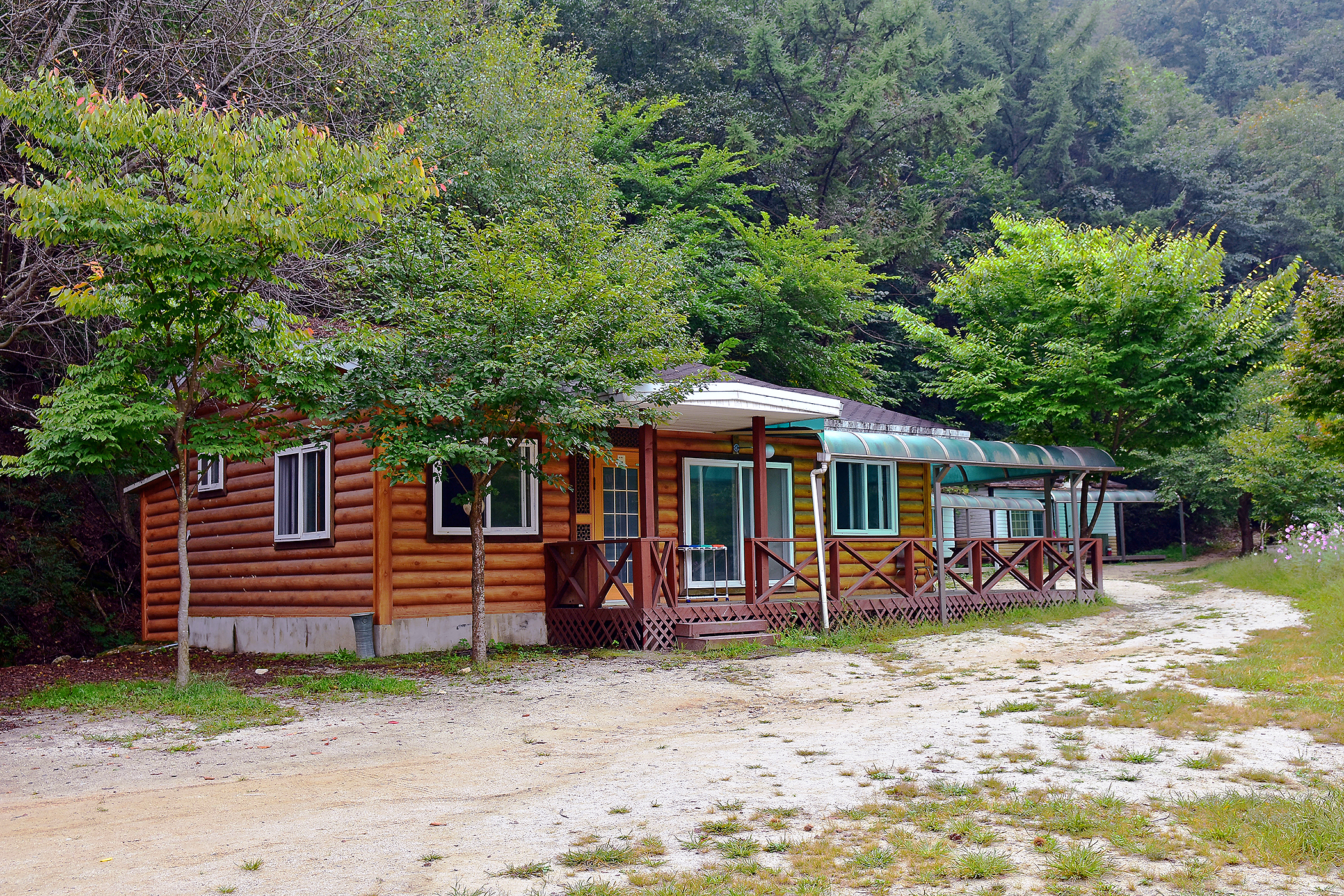 계곡메사 오토캠핑장펜션