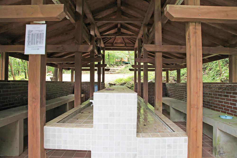 와룡자연휴양림 야영장
