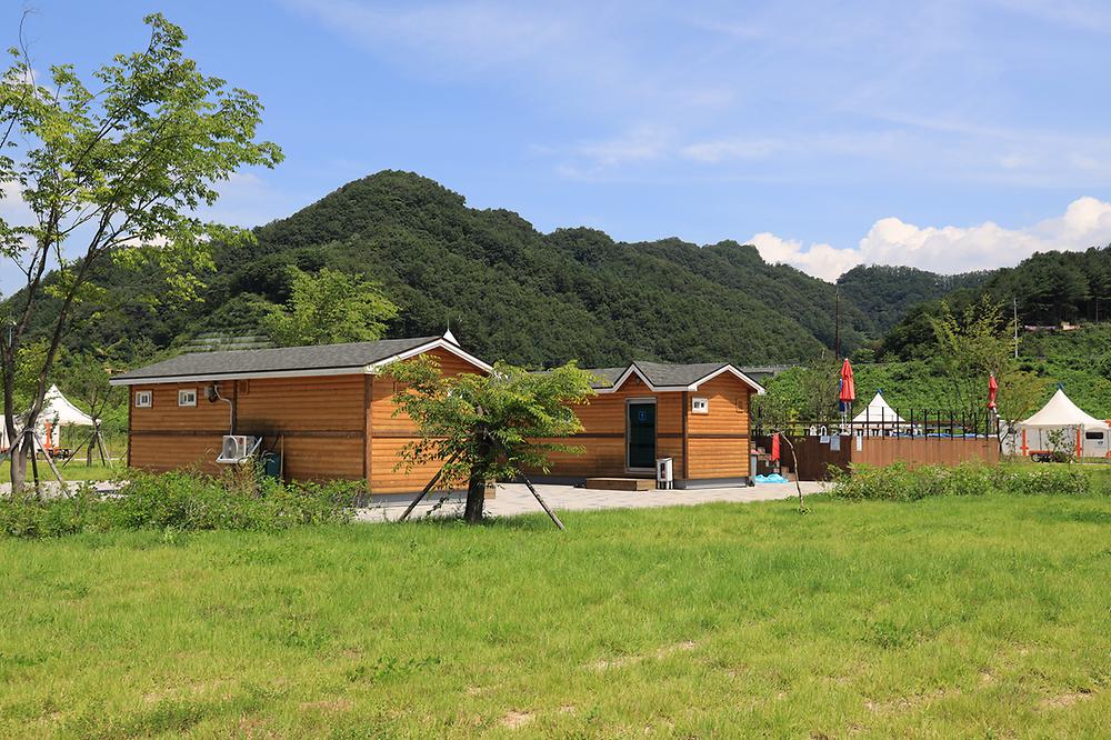 운산리 구라이골 캠핑장