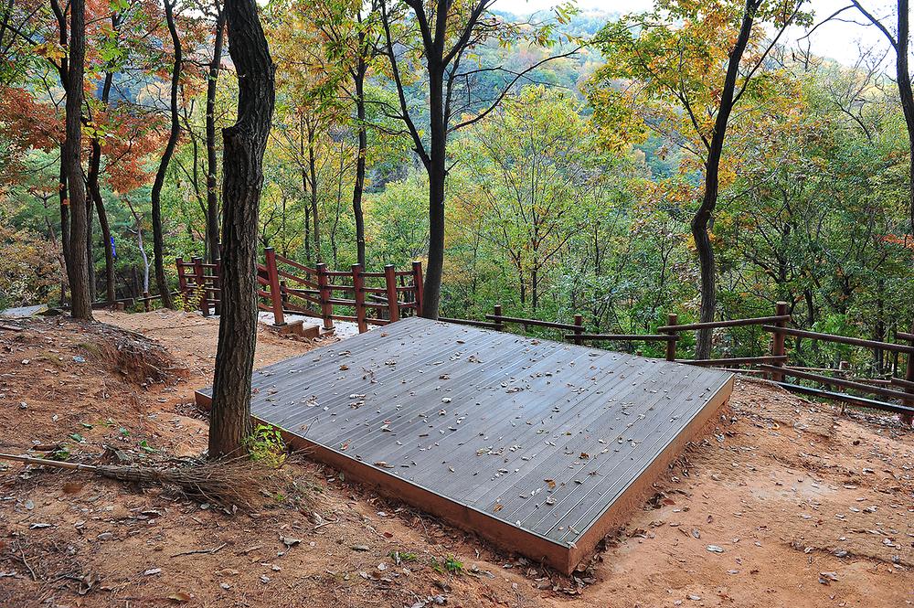 입화산 참살이숲 제2오토캠핑장