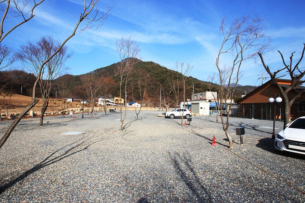 제천 명암 오토캠핑장