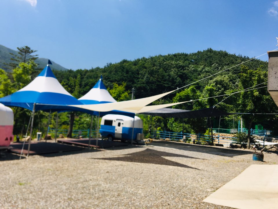 진틀펜션캠핑장