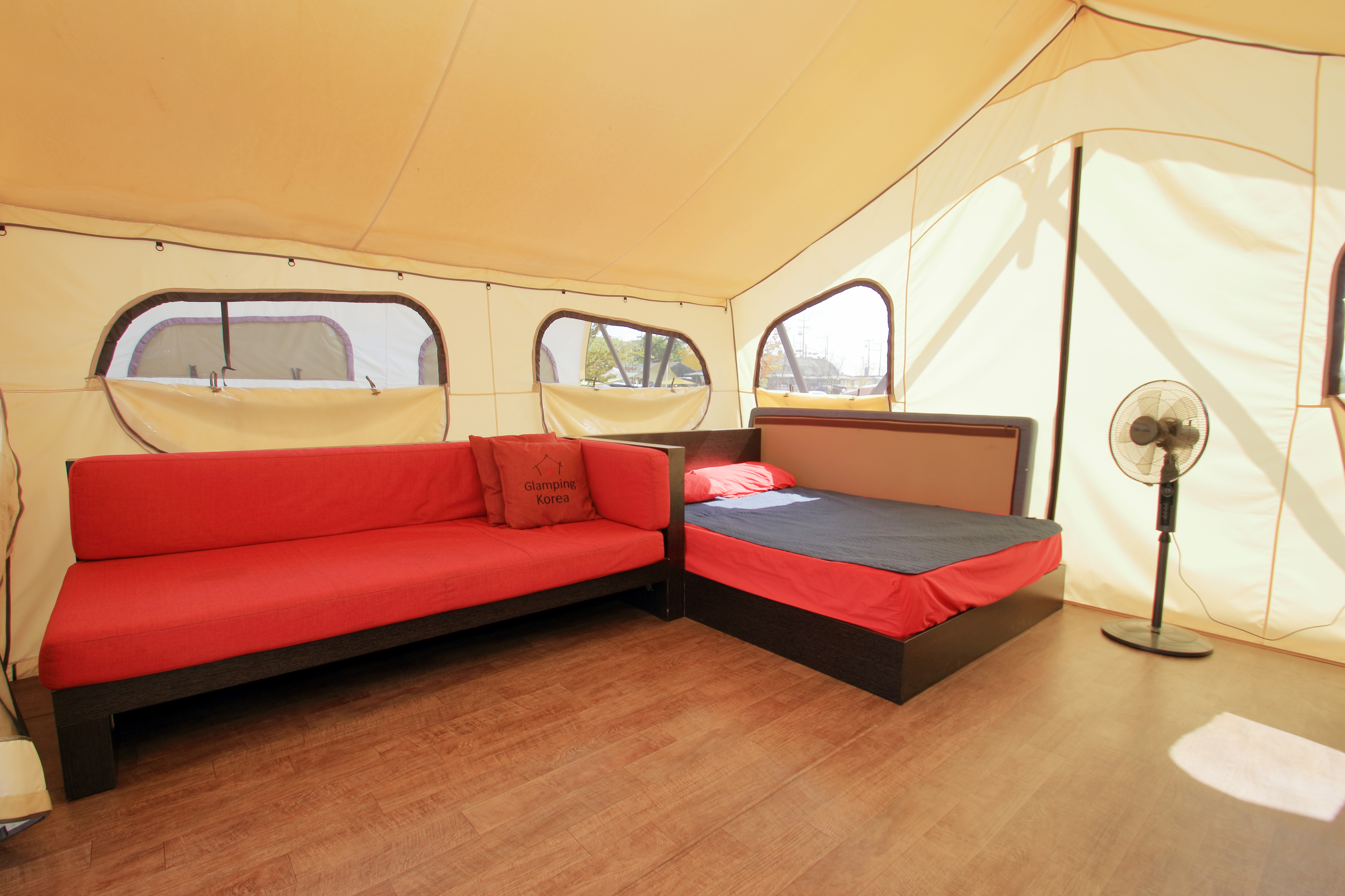 탄도항 노을 캠핑장