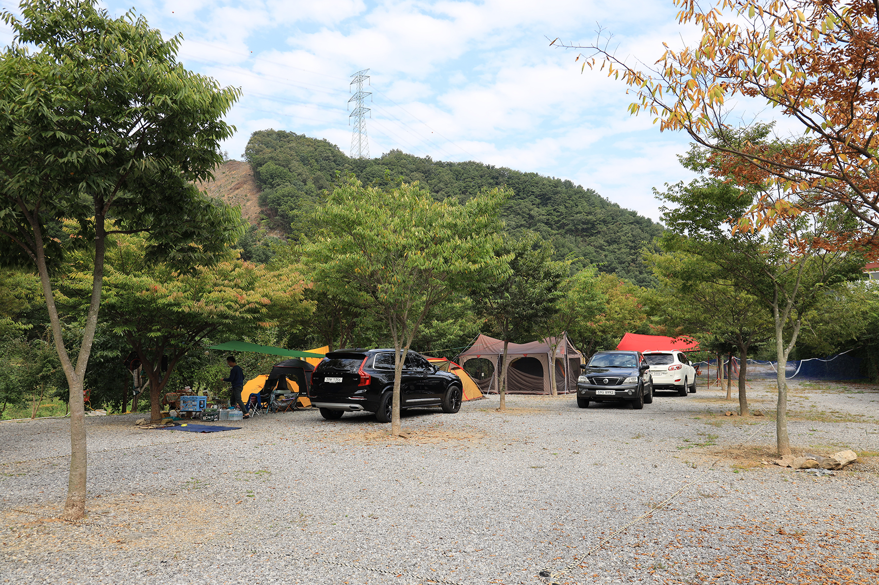 엄소리오토캠핑장