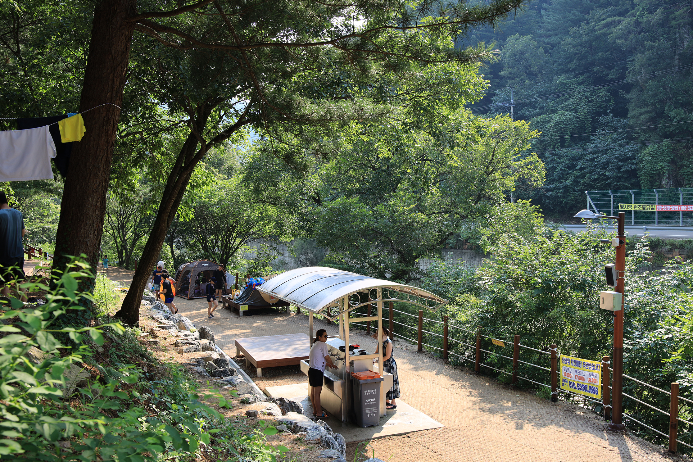 선바위 자연캠핑장