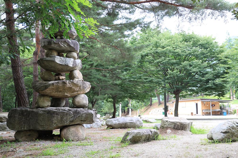 폭포 캠핑 야영장