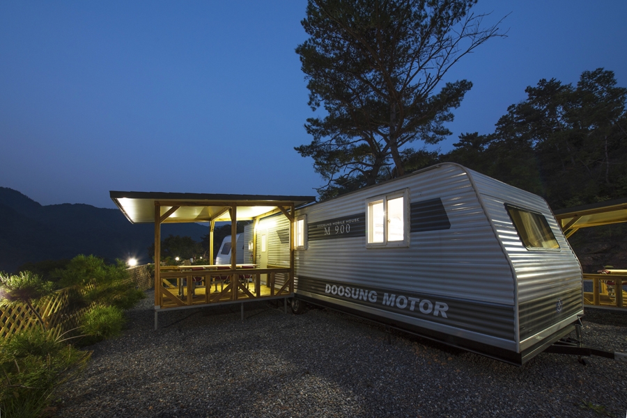 파인 카라반 캠핑장