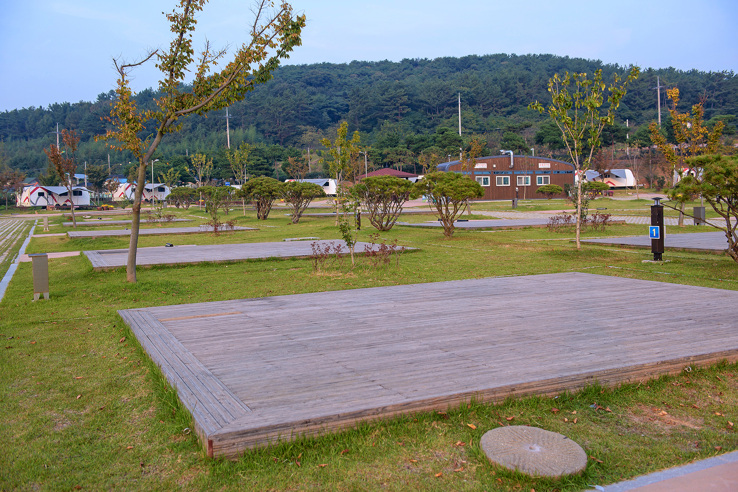 회산백련지 오토캠핑장