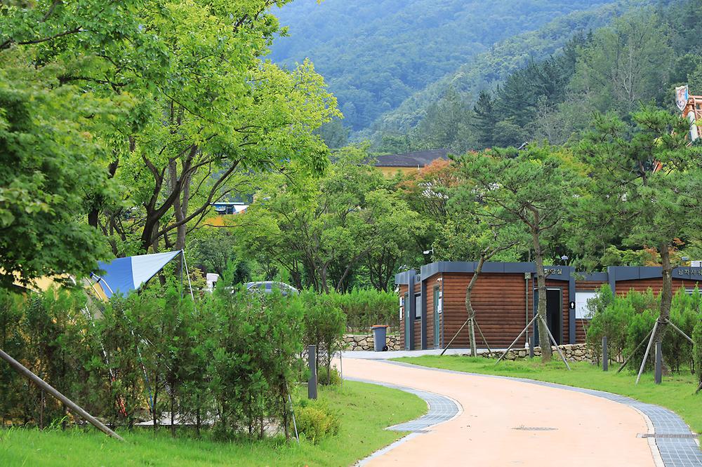 김제 모악산 캠핑파크