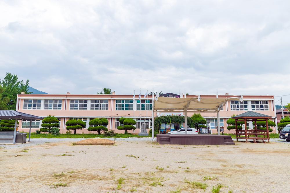상주 감꽃마을 서울캠핑장