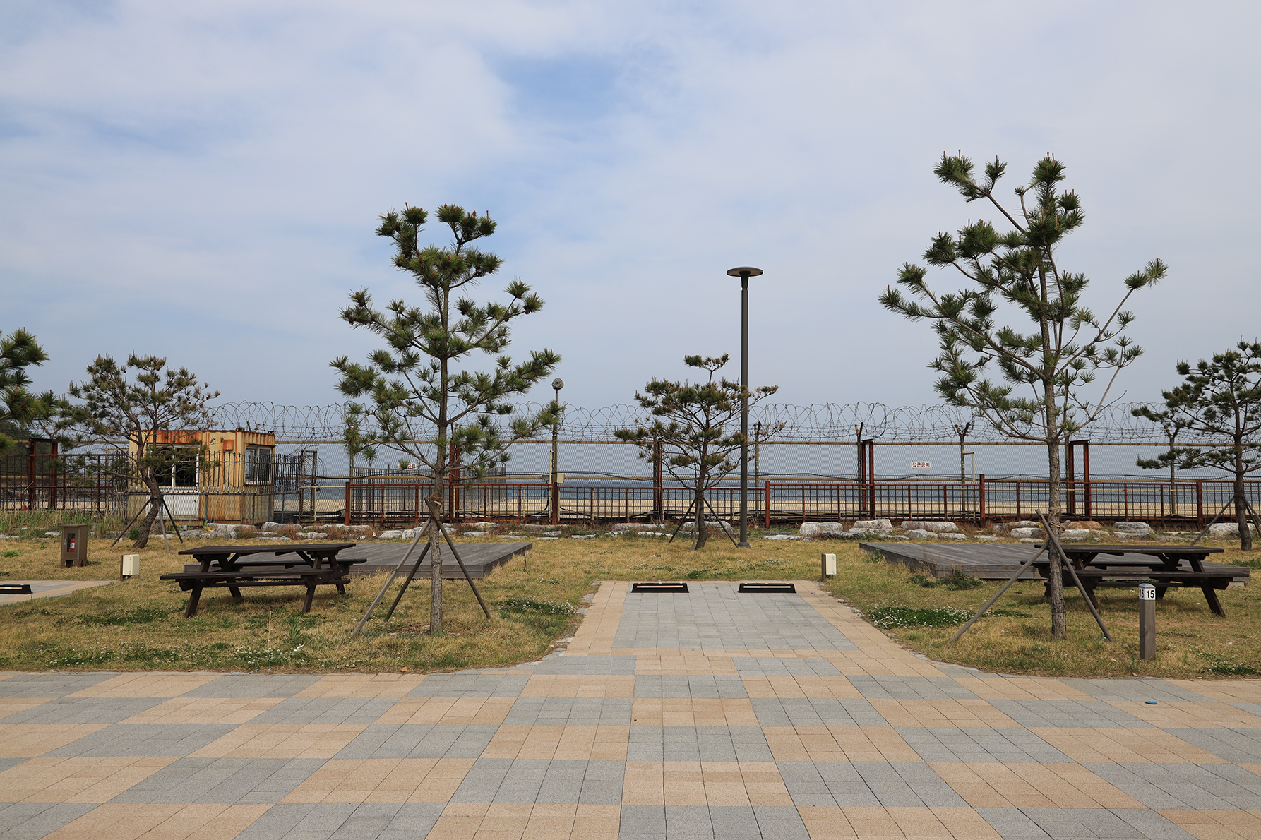 명파 해변 오토캠핑장