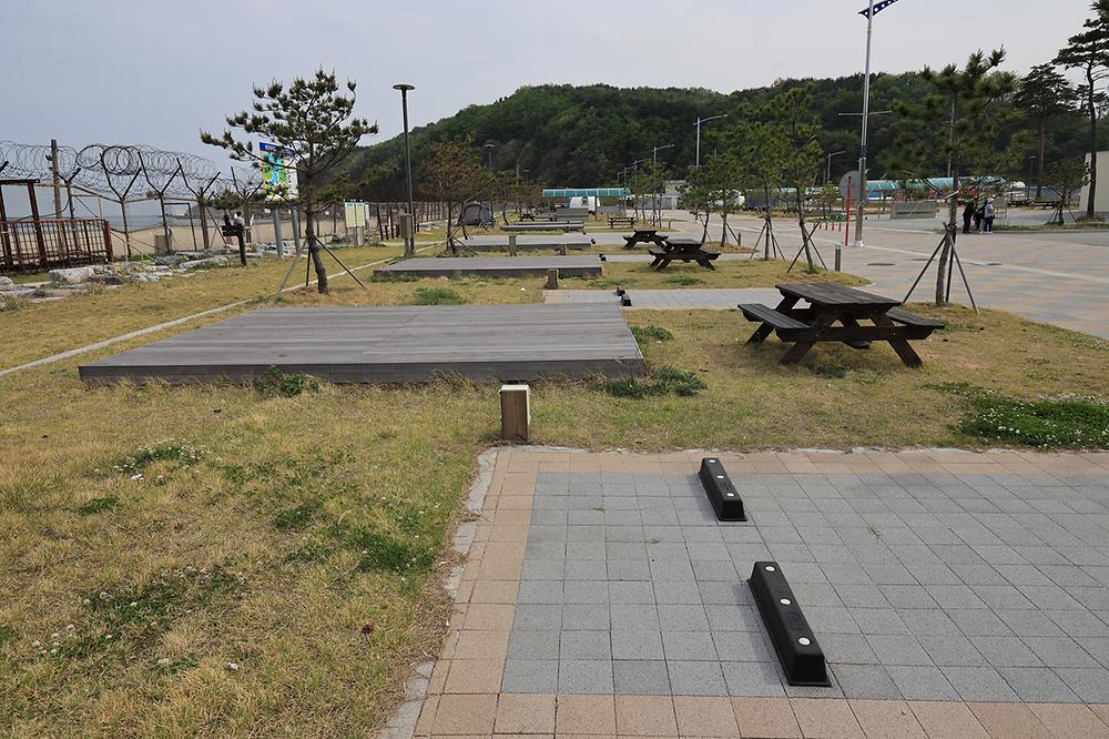 명파 해변 오토캠핑장