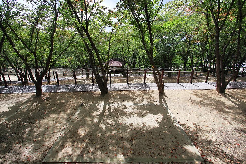 가산산성 야영장