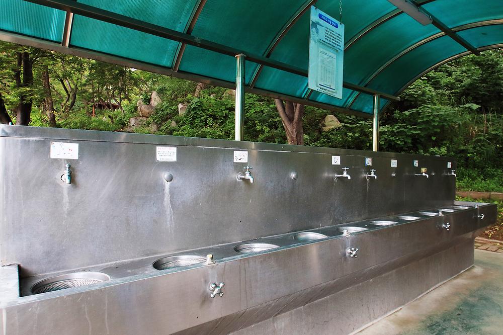가산산성 야영장