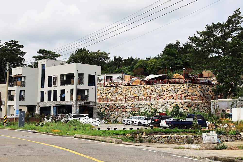 명도그 오토캠핑장