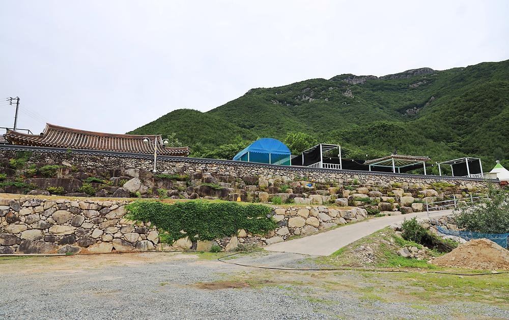 얼음골 캠핑장