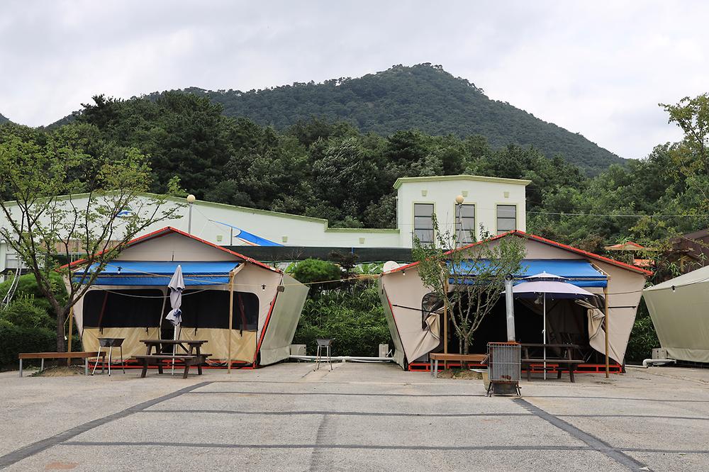 (유)금강 두승산 글램핑