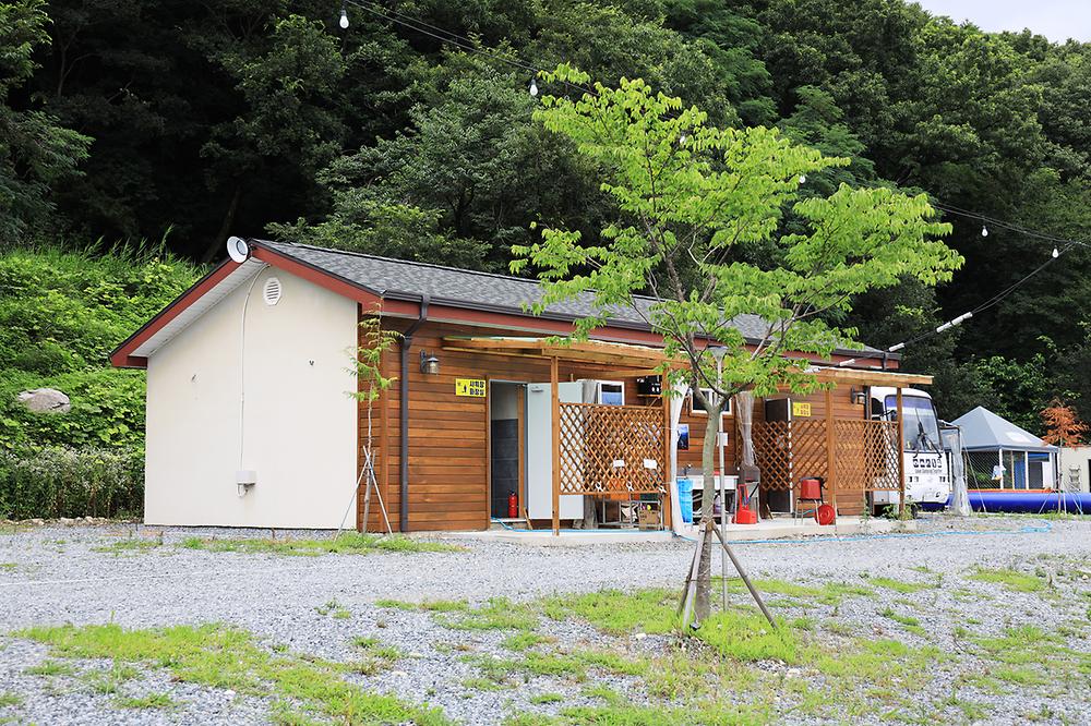 경호강변오토캠핑장