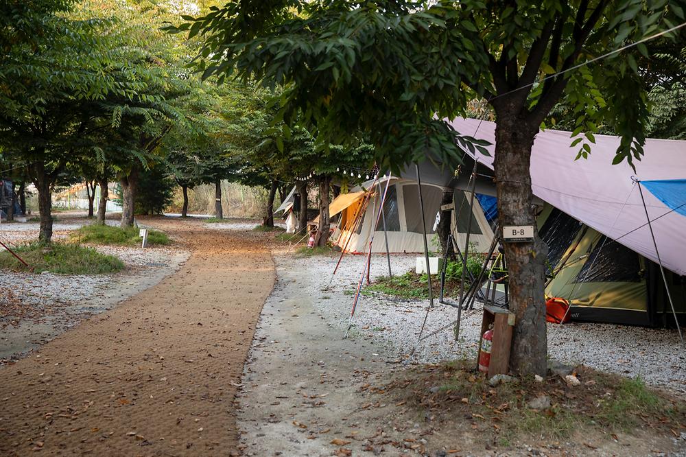 레이크문캠핑장