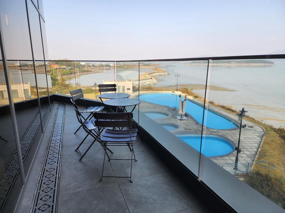 아라미르글램핑