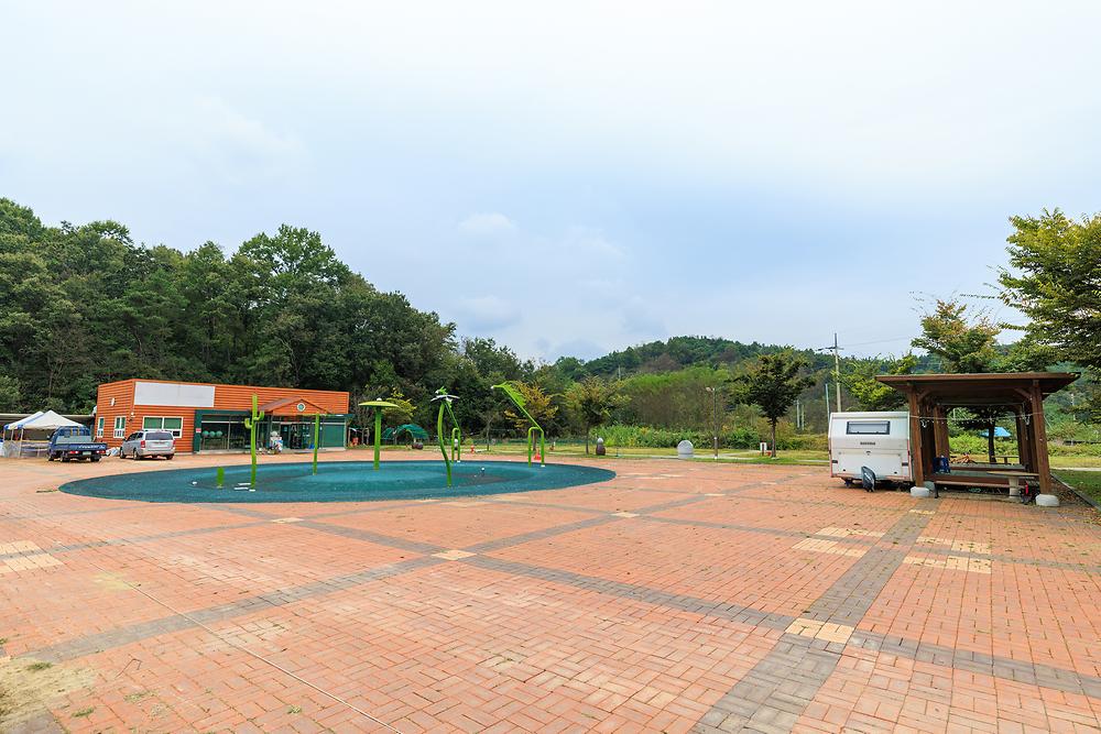 이화만리캠핑장