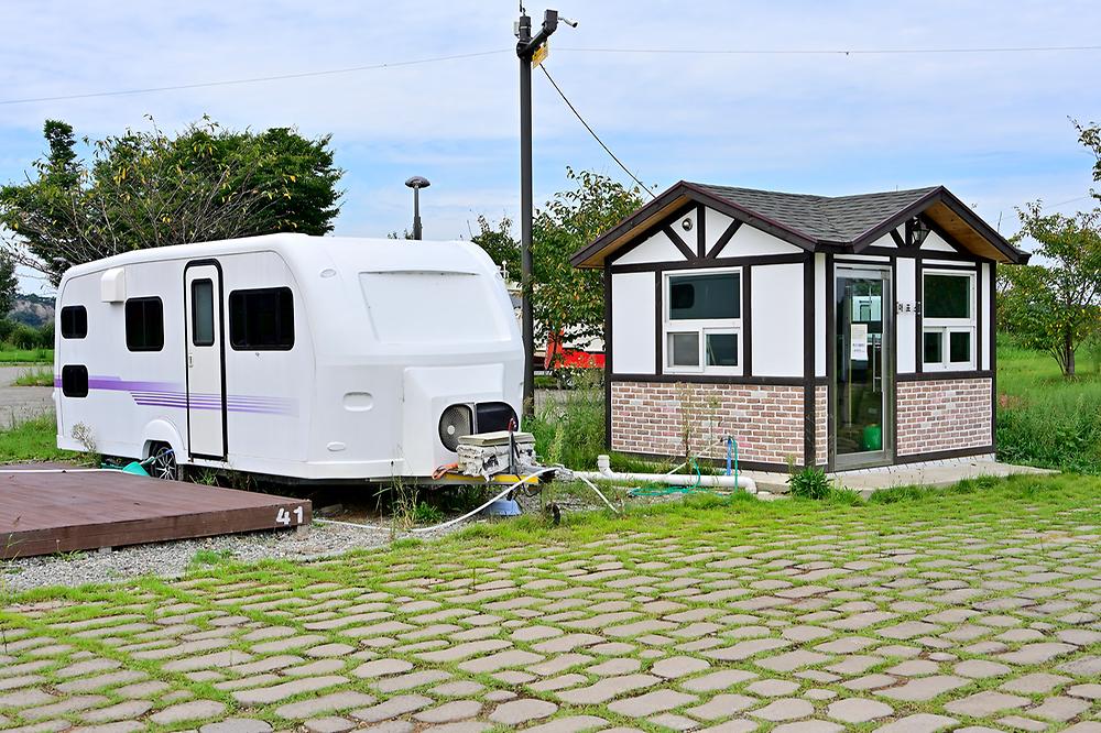 나주 죽산보 오토캠핑장