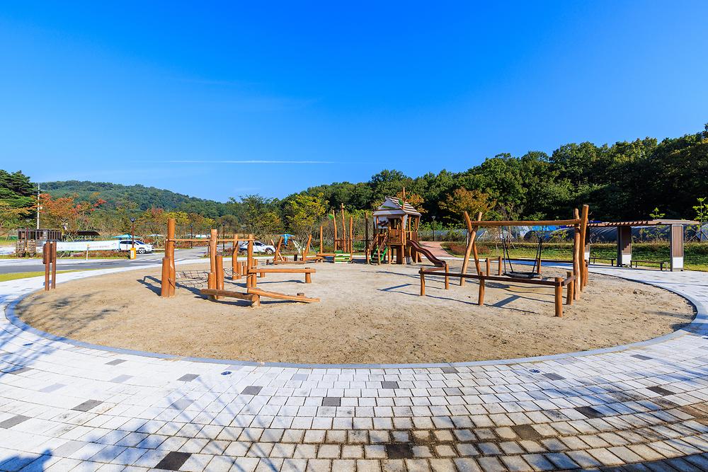 하기숲 가족캠핑장