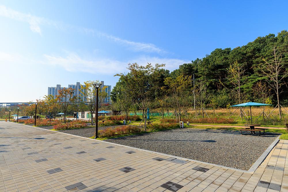 하기숲 가족캠핑장