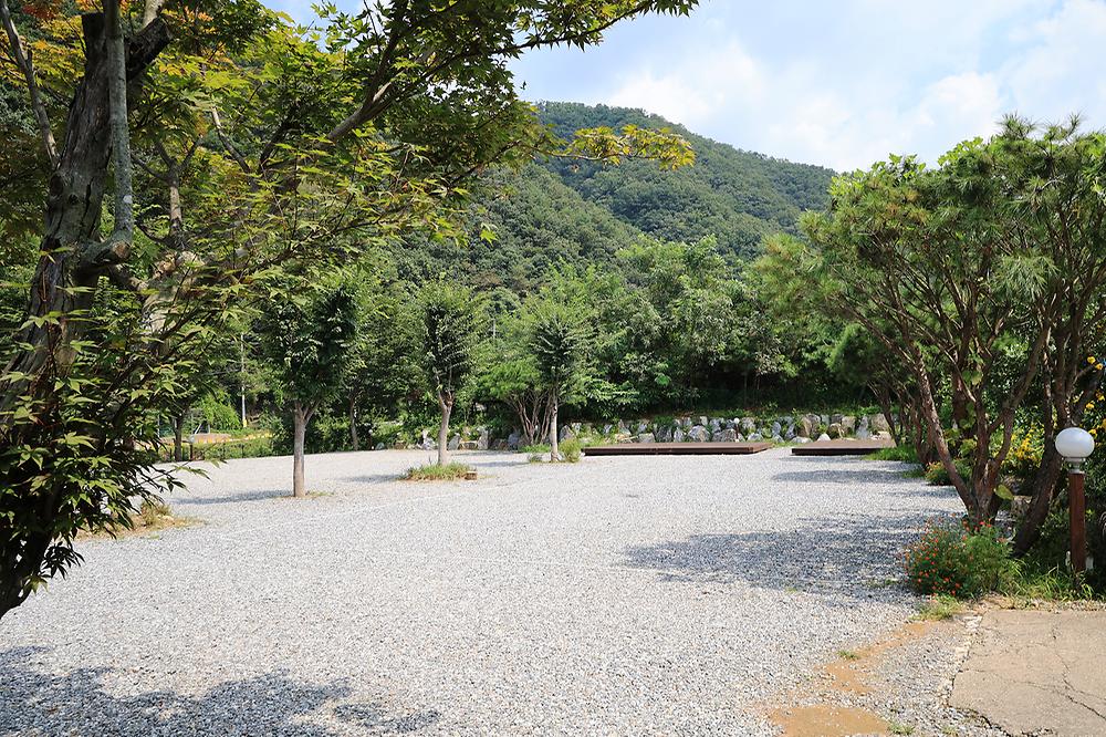 수입리캠핑장