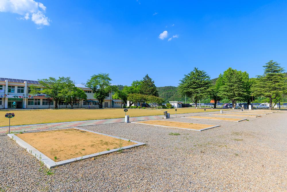안림딸기마을 캠핑장