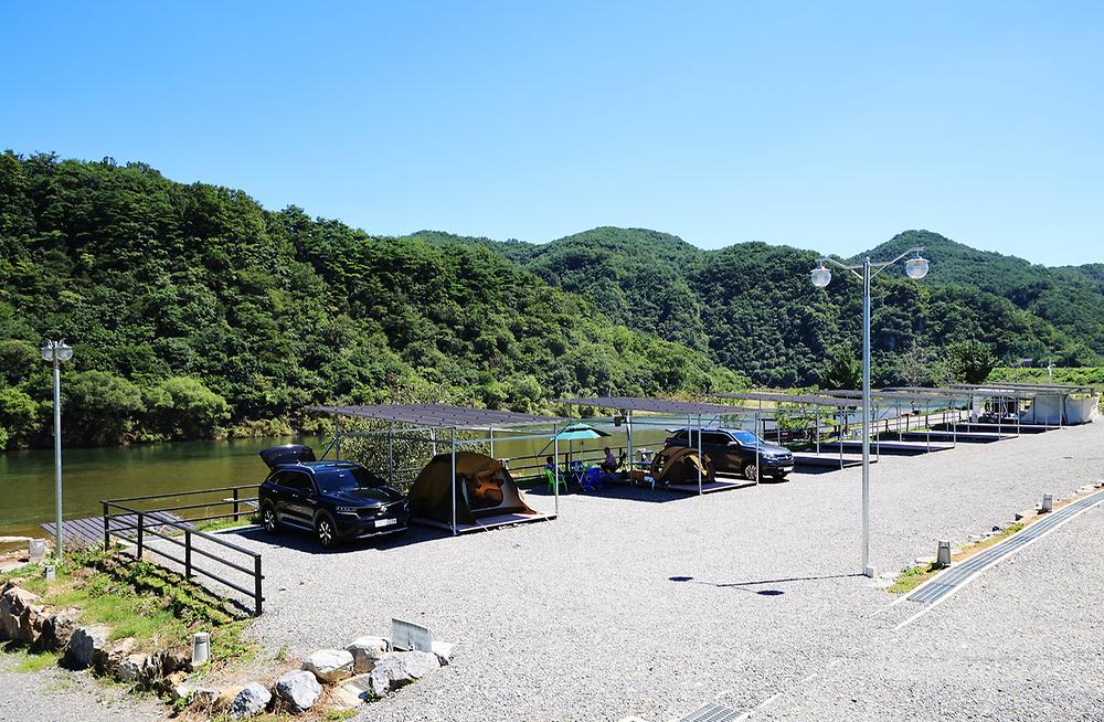 와룡천 캠핑장
