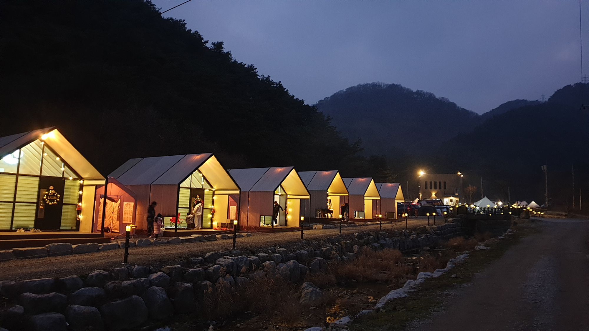 일곱식구 캠핑장