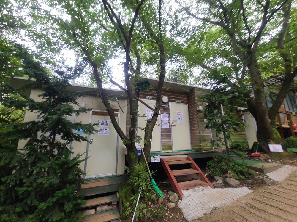 범바위캠핑정원